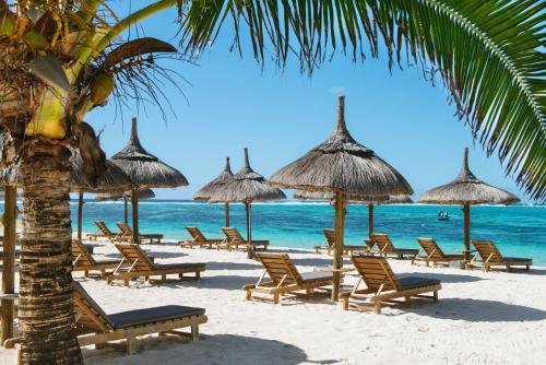 nice hotels in mauritius Friday Attitude