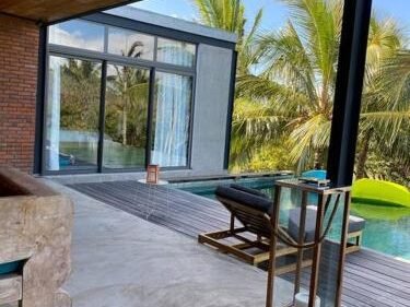 Beachfront villa for rent Mauritius private pool